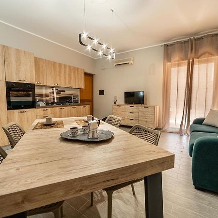 Mondello - Addaura - Le Dimore Dello Zodiaco - Dimora Della Vergine Apartment ปาแลร์โม ภายนอก รูปภาพ